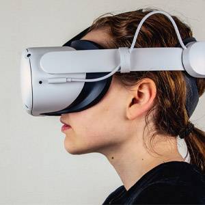 طبق شایعات ، هدست AR - VR اپل برای اجرا نیاز به اتصال iPhone دارد